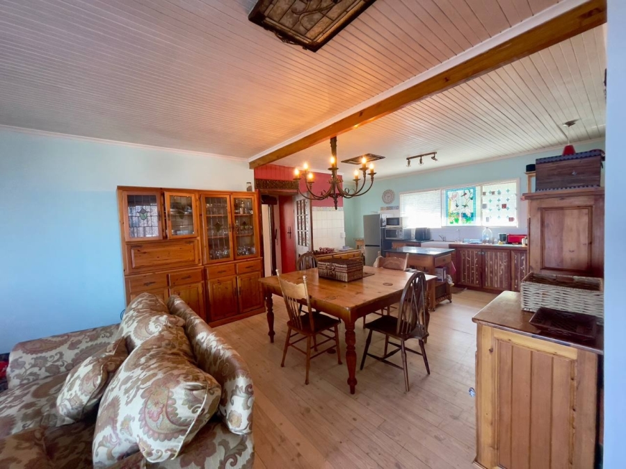 5 Bedroom Property for Sale in Vermont Western Cape